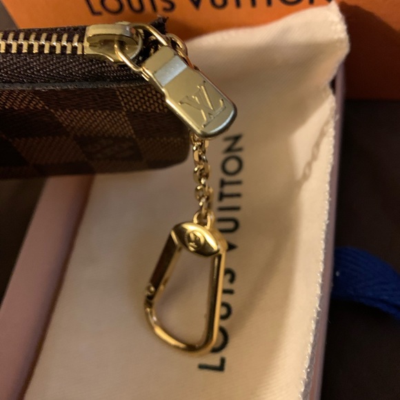 ***SOLD*** Louis Vuitton Damier Ebene Key Cles coin purse - Picture 3 of 5
